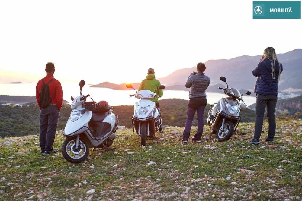 Assicurazione scooter: guida completa per 50 e 125 cc